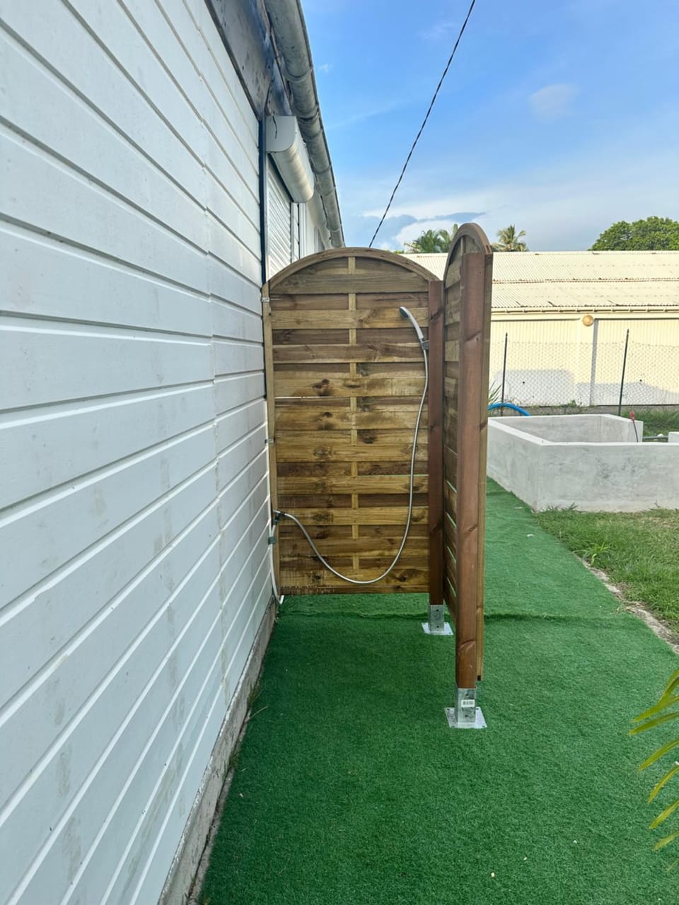 Shower, Garden
