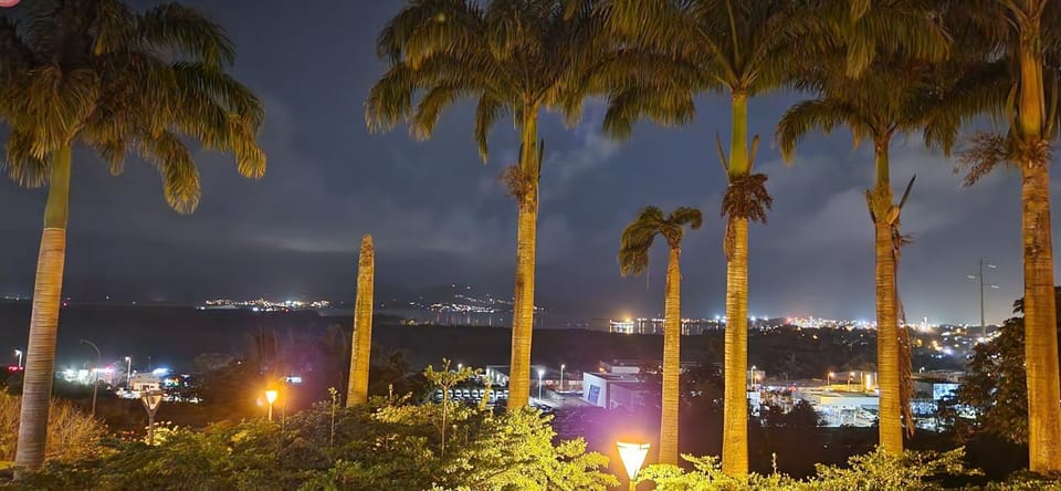 Le Lis Vacances et Affaire Cosy vue Mer Apartment in Martinique