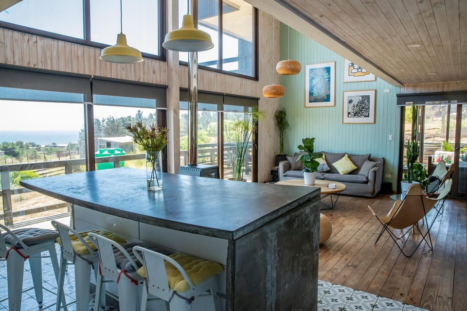 Kitchen or kitchenette, Living room, Lounge or bar, Area and facilities