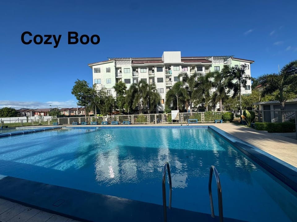 Cozy Boo Bed and Breakfast near Enchanted Kingdom by Dynel Hostel in Santa Rosa