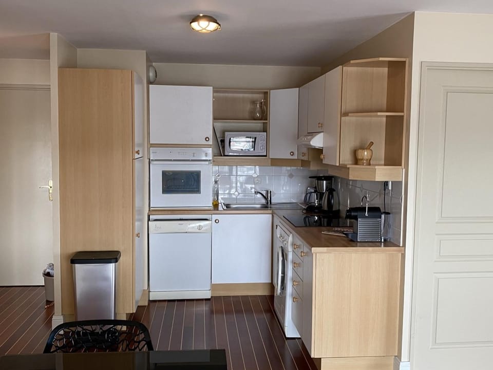 Appartement 3 pièces calme avec ascenseur à Dives-sur-Mer - FR-1-487-319 Apartment in Cabourg