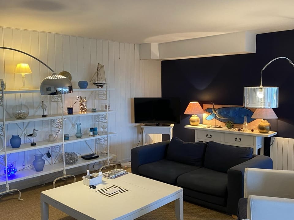 Grand Duplex en Front de Mer avec 3 Chambres, Animaux Acceptés, Equipements Complets, Cabourg Apartment in Cabourg