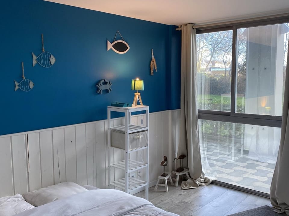 Grand Duplex en Front de Mer avec 3 Chambres, Animaux Acceptés, Equipements Complets, Cabourg Apartment in Cabourg