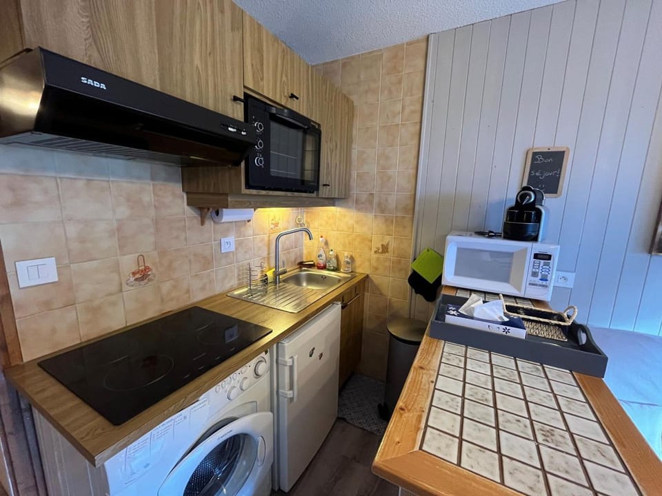 Châtel : 2 pièces pour 4 pers, terrasse, parking - FR-1-198-224 Apartment in Châtel