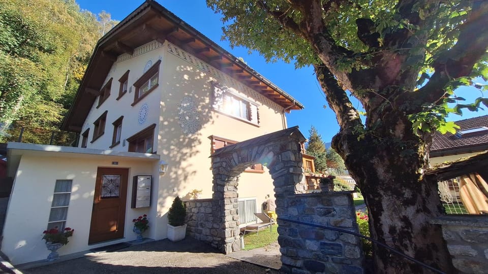 Ariola Apartment in Canton of Grisons