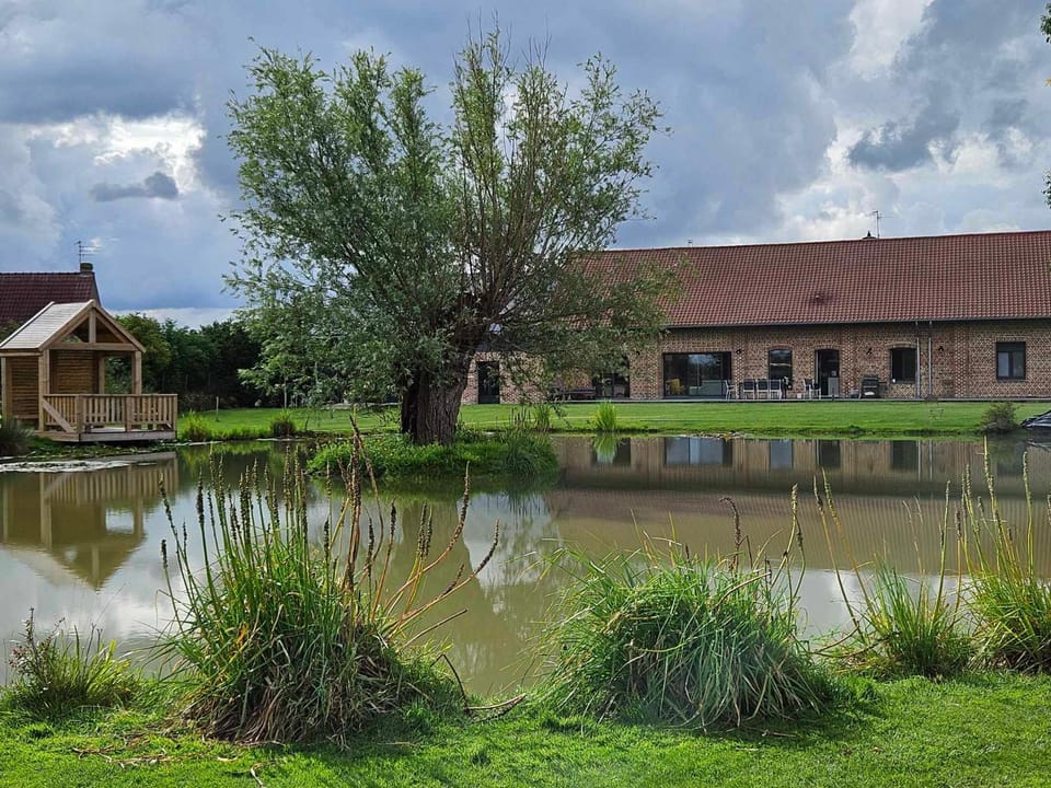 Gite zen style studio Apartment in Hauts-de-France