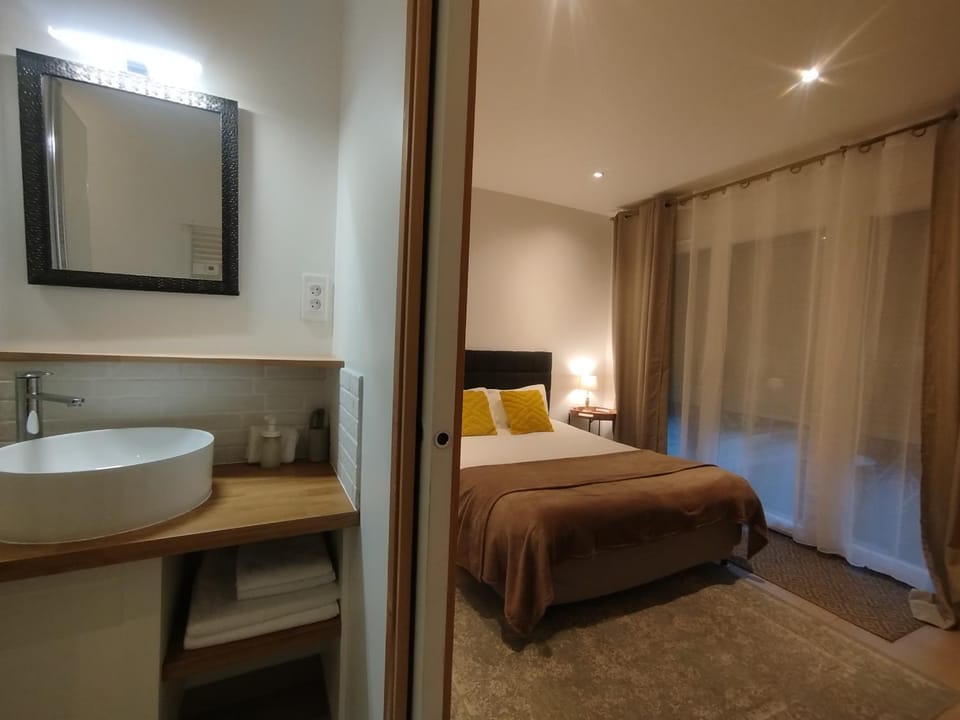 Studio à la VILLA VOLTAIRE Apartment hotel in Île-de-France