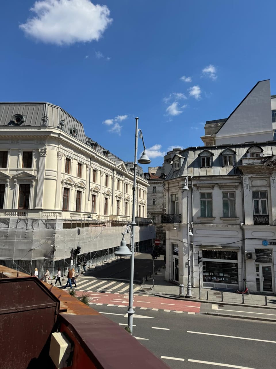 Charming 1937 #Victory Avenue Apartment in Bucharest