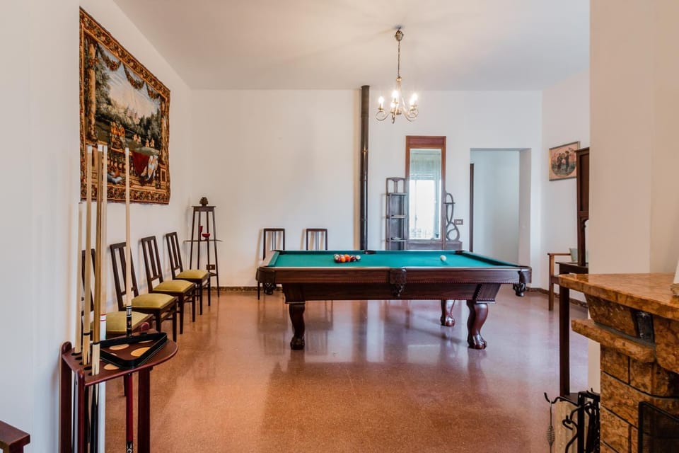 The Great Garden with pool, parking & wifi House in Avola