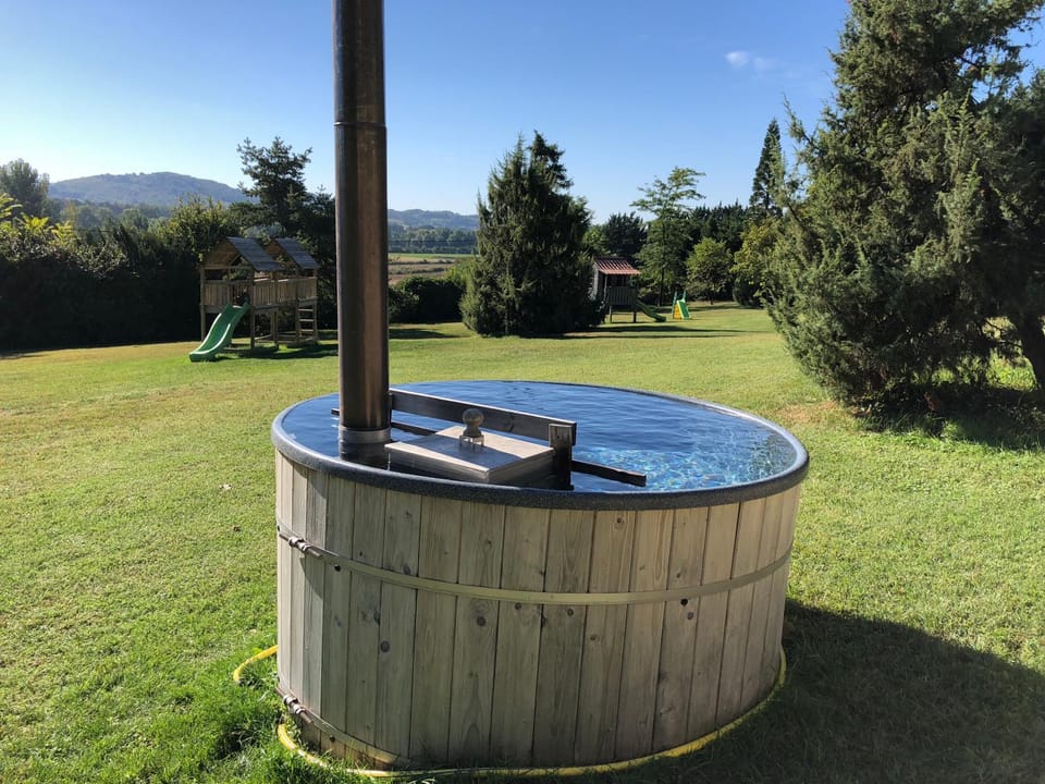 Mas des Poutres - Tiny house Chalet in Auvergne-Rhône-Alpes