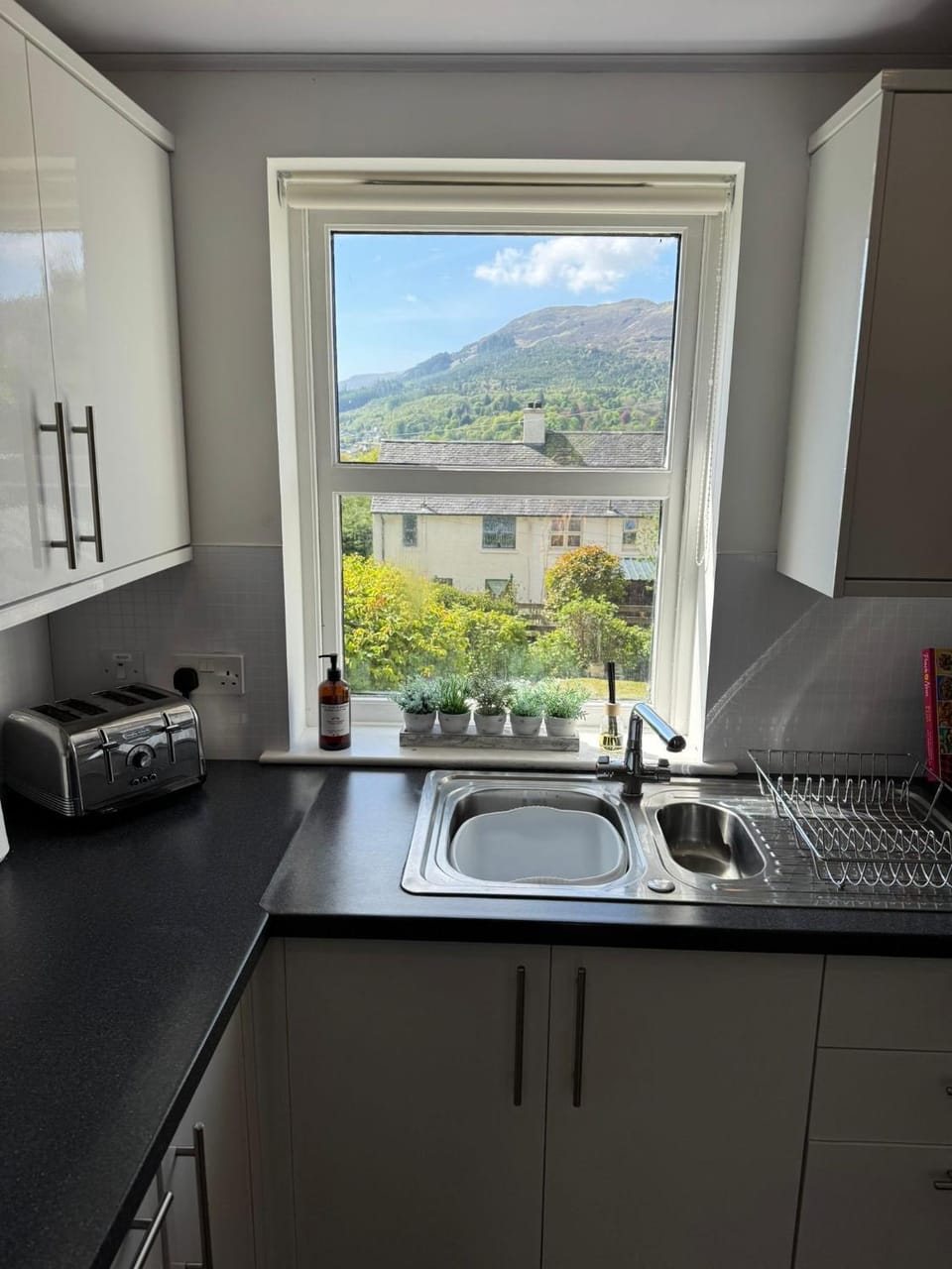 Two bedroom house in central Portree House in Portree