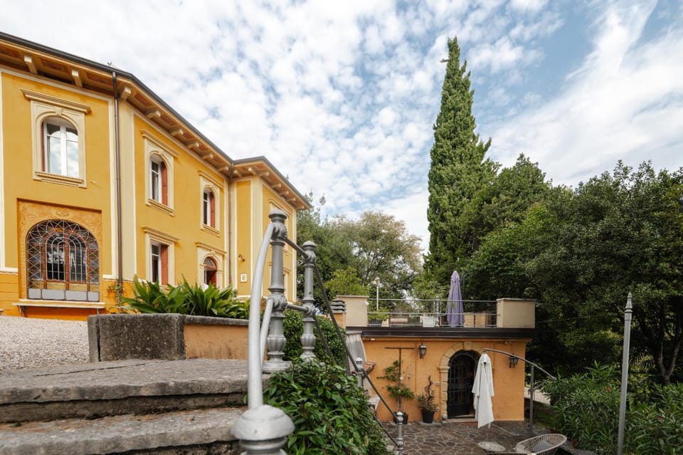 Property building, Garden