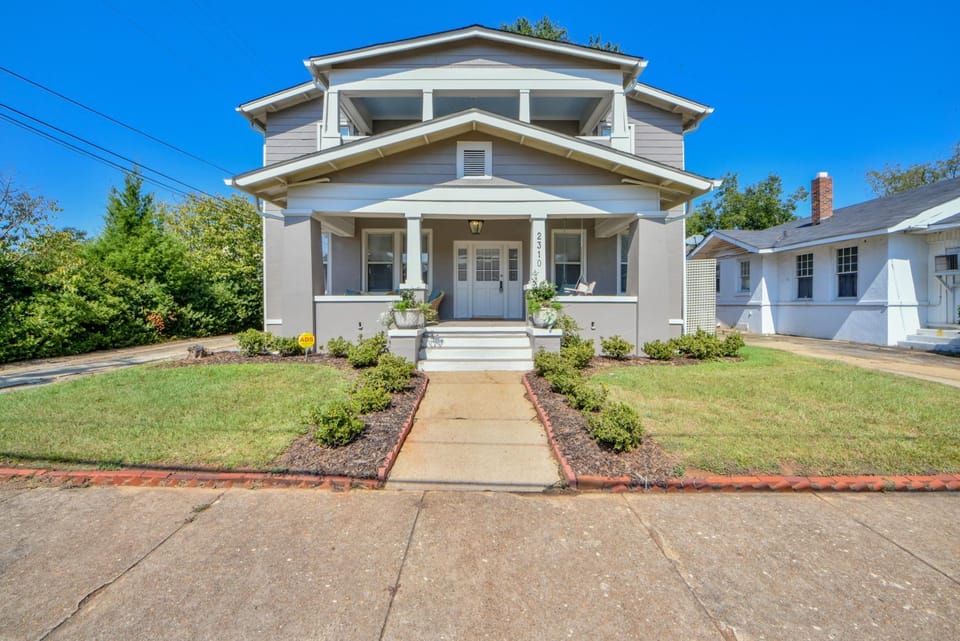 Alabama Charm House in Tuscaloosa