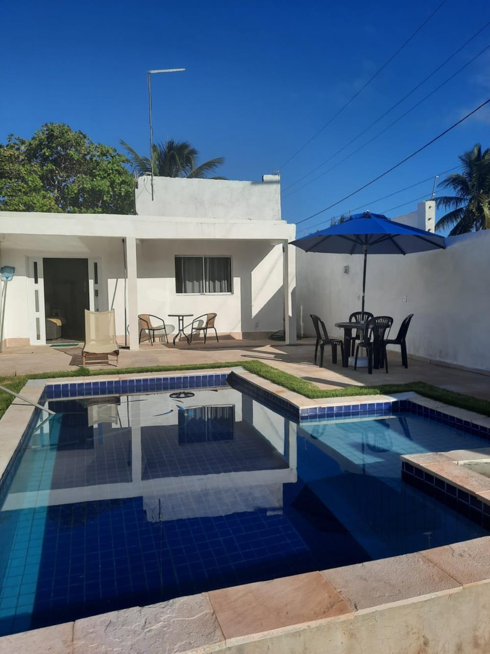 Property building, Patio, Pool view, sunbed