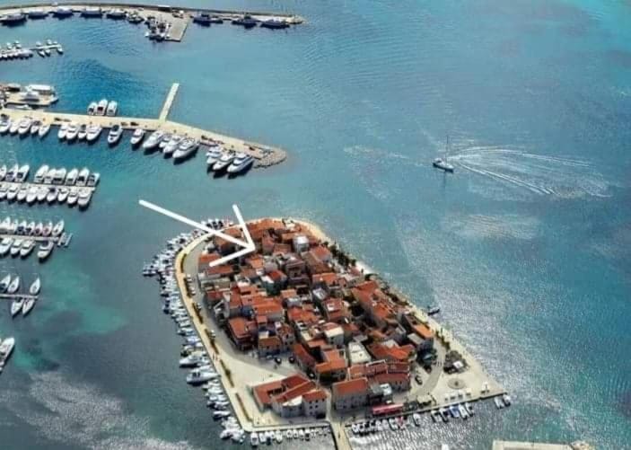 Captain's Lodge Apartment in Šibenik-Knin County, Croatia
