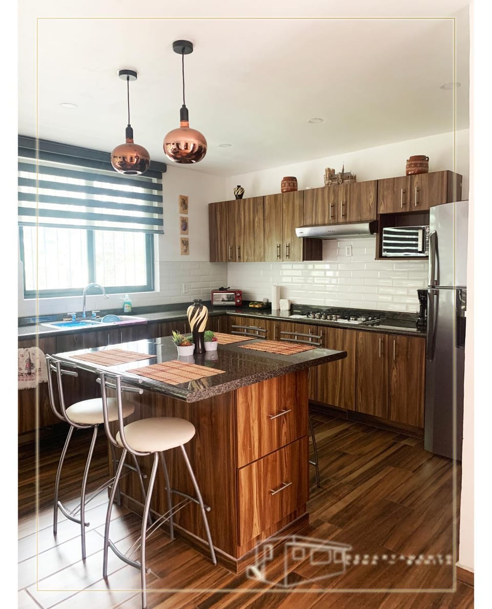 Kitchen or kitchenette, kitchen, kitchen