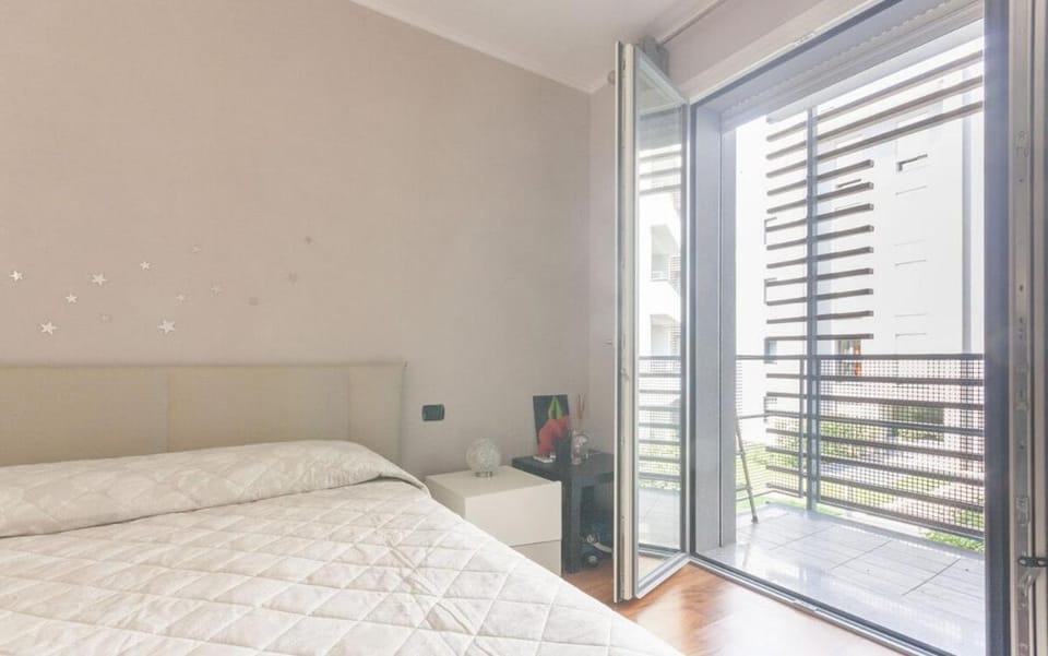 Bed, Balcony/Terrace, Bedroom