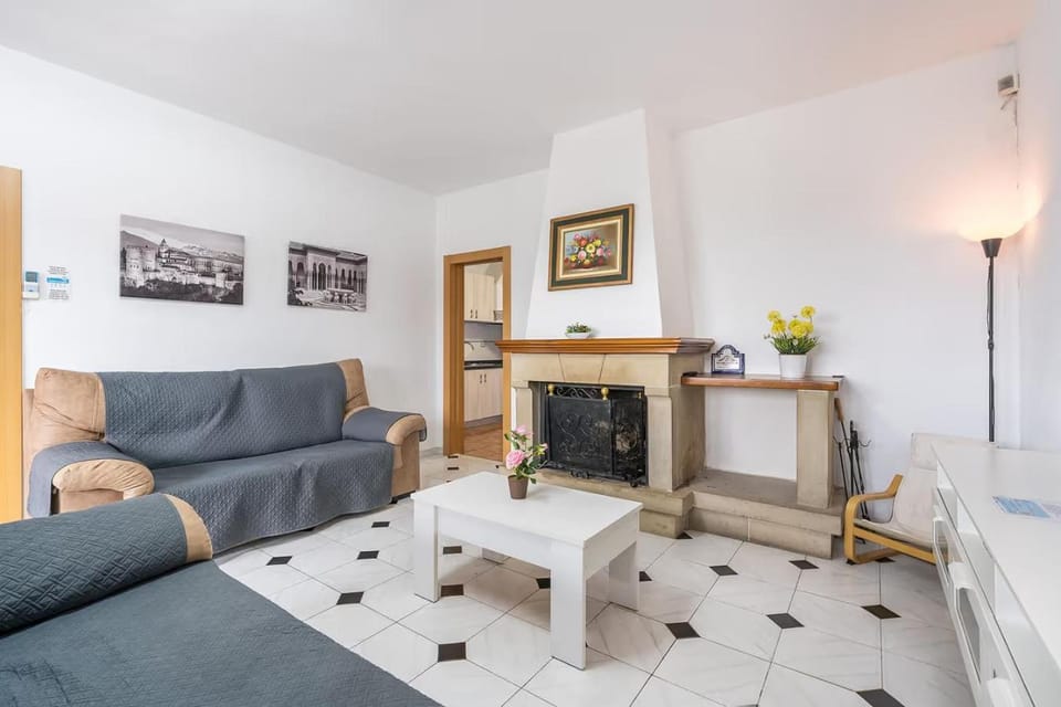 Living room, Seating area, Dining area, fireplace, fireplace