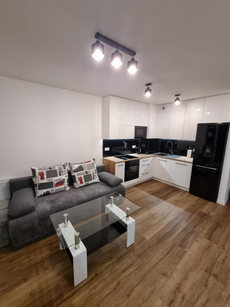 DeLux Nowoczesny Apartament z osobną sypialnią - Klimatyzacja - Parking w cenie - Taras z pięknym widokiem Apartment in Poland