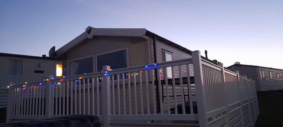 58 Newquay View, Newquay Bay Resort Campground/ 
RV Resort in England