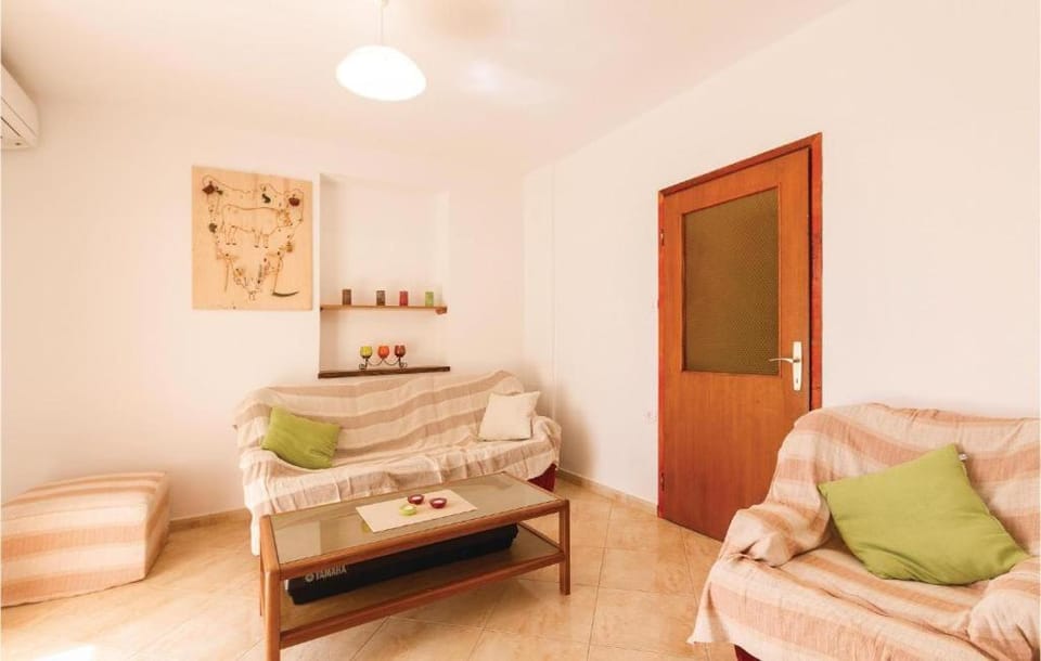 Apartment Frankovici Stara Vala - Tinjan Istra Apartment in Istria County