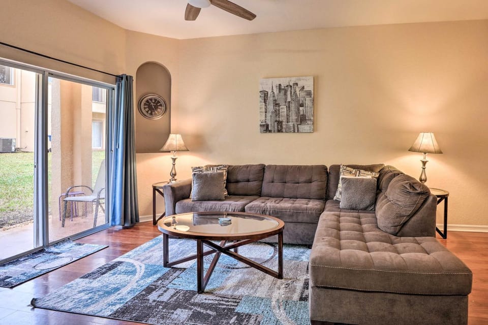 Townhome w/ Resort Amenities in Davenport! House in Four Corners