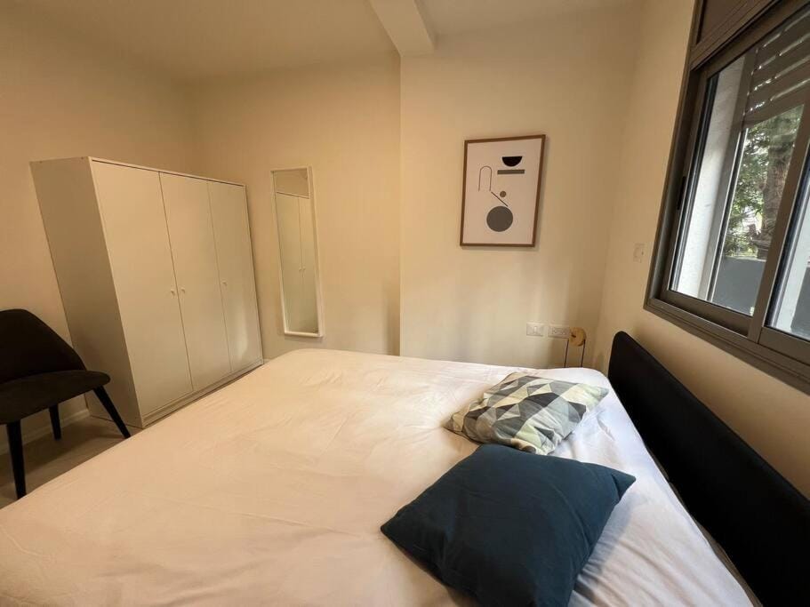 Bed, wardrobe