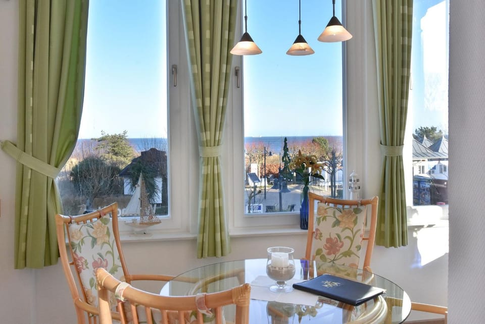 Haus Meerblick 05 Apartment in Heringsdorf