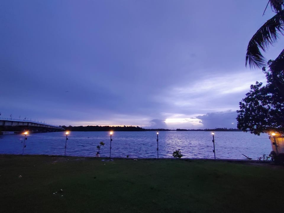 Wind &Waves Apartment in Kerala