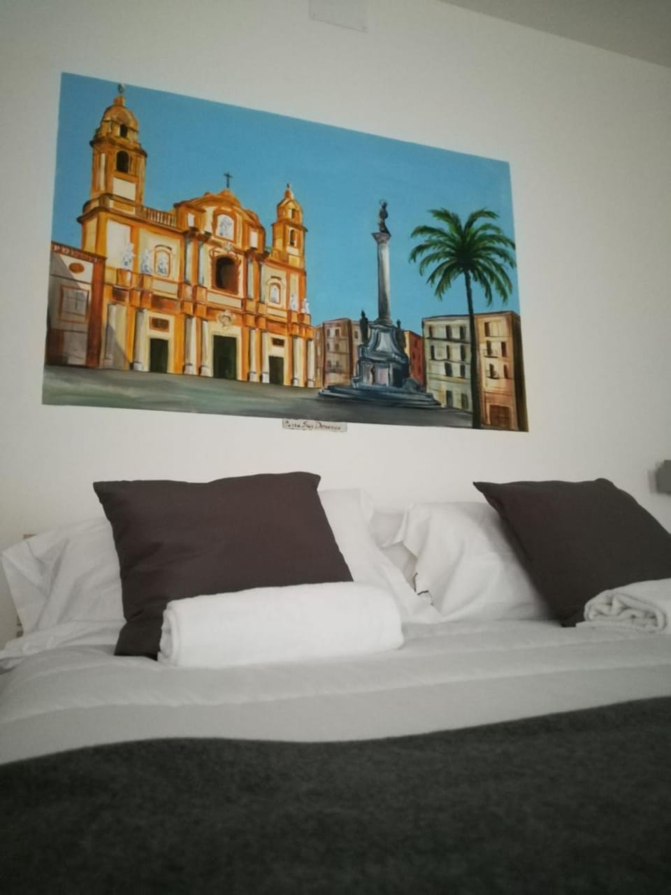 Bed, Decorative detail