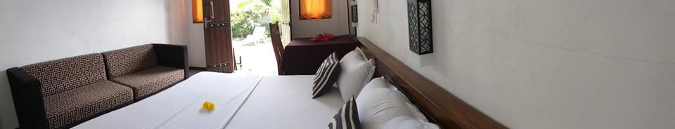 Photo of the whole room, bunk bed