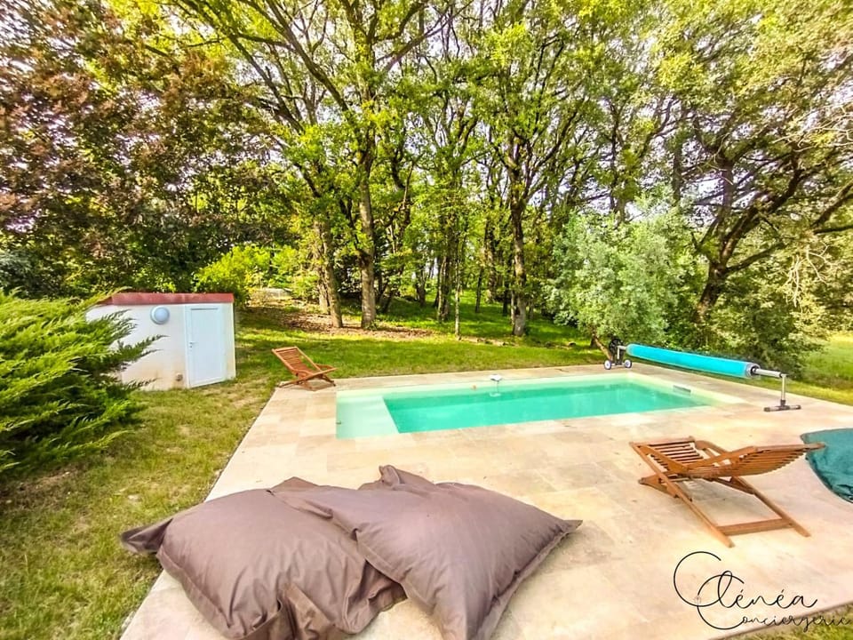 Day, Natural landscape, Garden, Garden view, Pool view, Swimming pool, sunbed