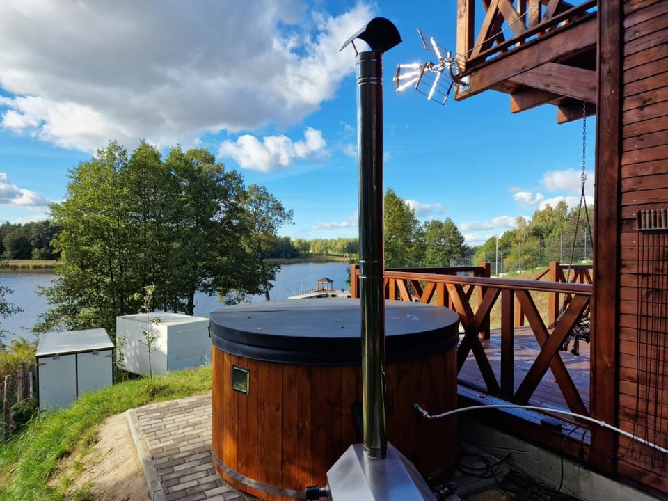 Domek Letniskowy, Dom Całoroczny Eryś 80m2. Przy Plaży. Wynajem. Odpoczynek House in Poland