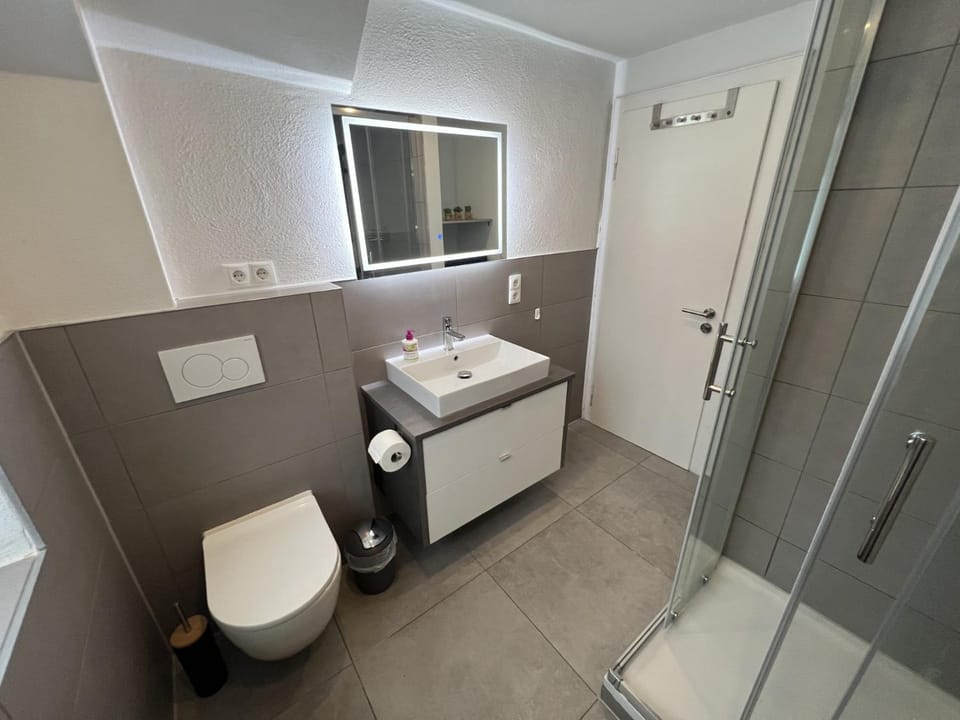 Shower, Toilet, Bathroom