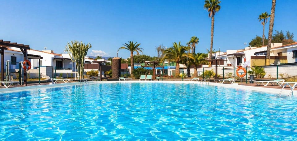 Cozy Colorado pool view #3 Apartment in Maspalomas
