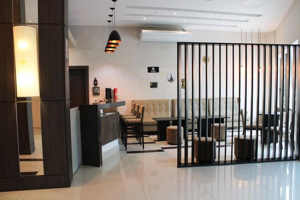 Lounge or bar