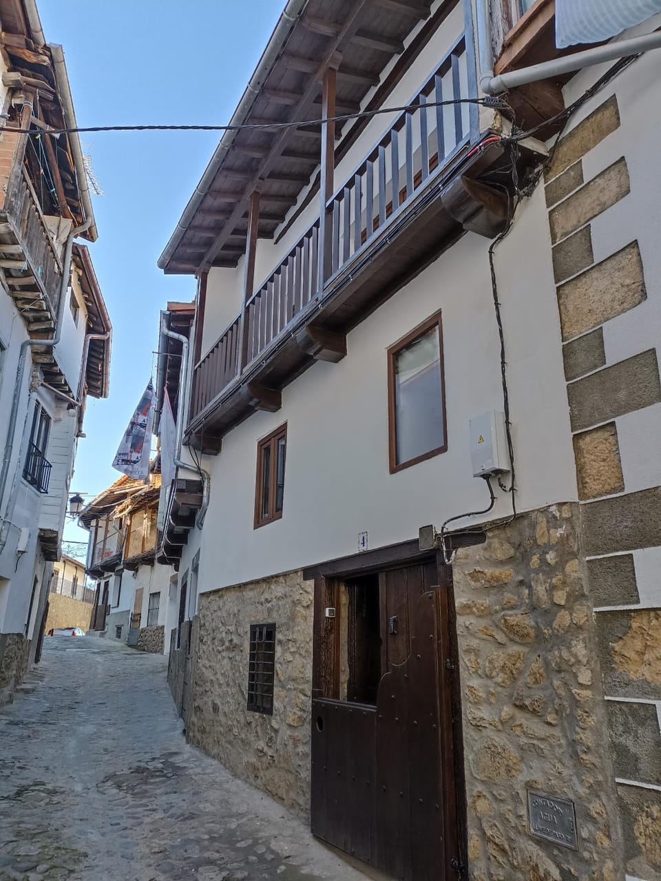 Property building, Facade/entrance