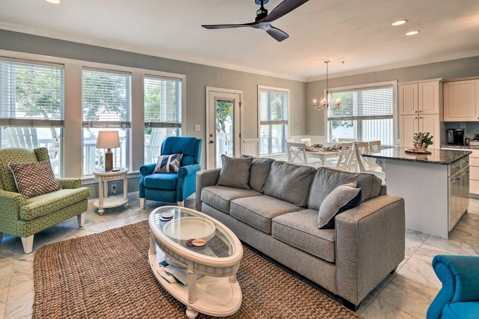 Ocean Club Condo w/ Community Pool & Hot Tub House in Indian Beach