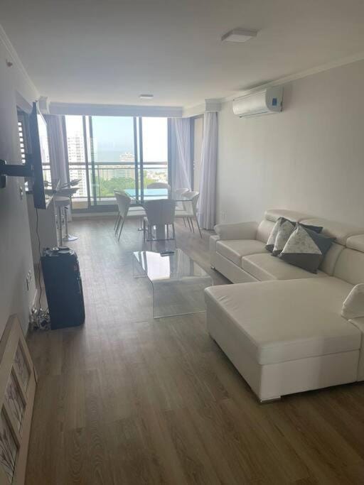 Edif. Place Lafayett Piso 19, 3 dormitorios y excelentes amenities Apartment in Punta del Este