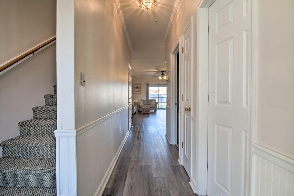 1 Mi to Beach: Bayside Townhome in Ocean City! House in Ocean City