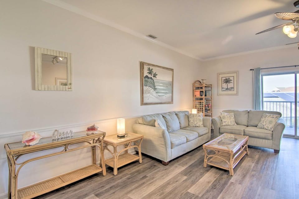 1 Mi to Beach: Bayside Townhome in Ocean City! House in Ocean City