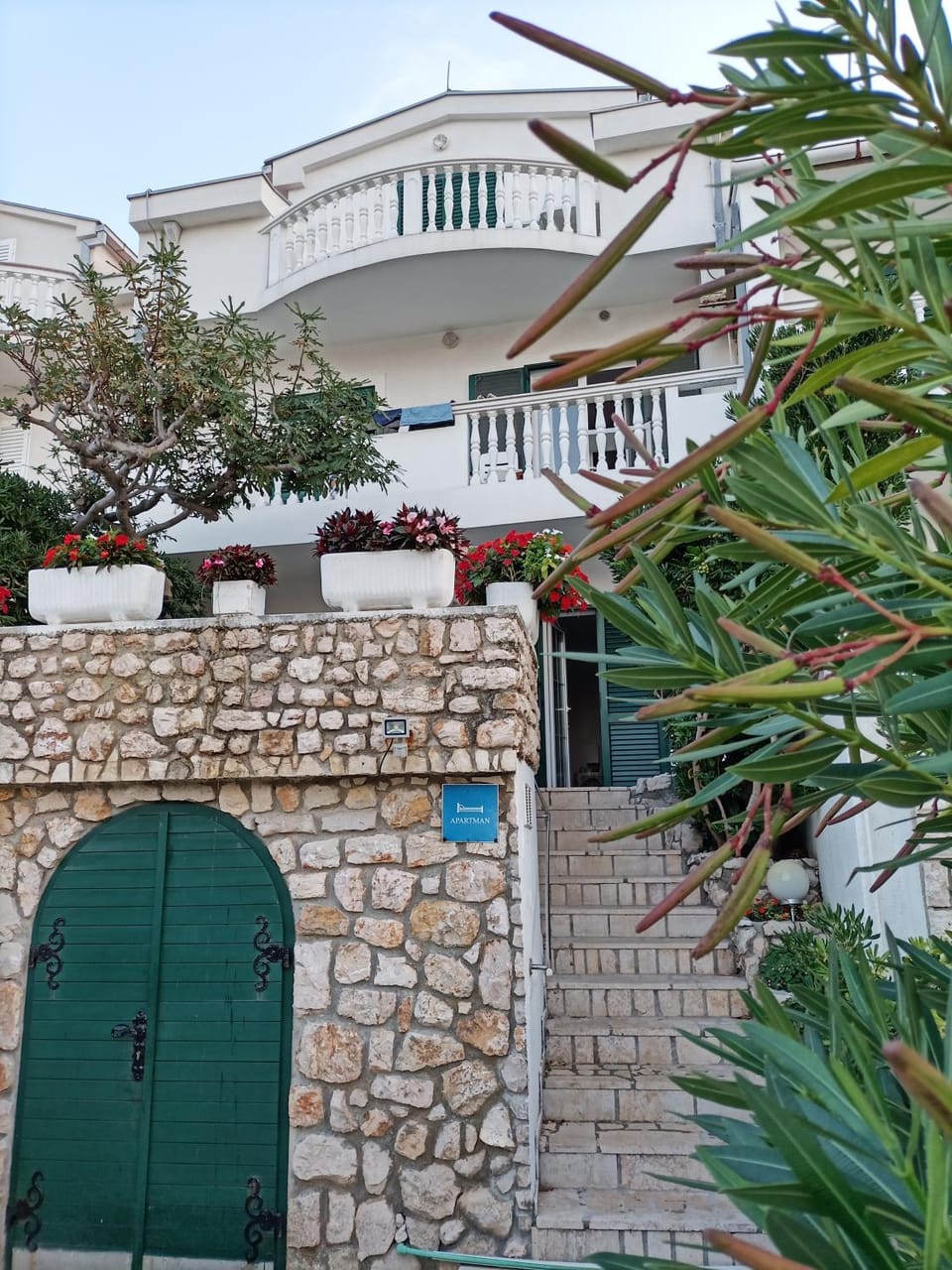 Property building, Facade/entrance