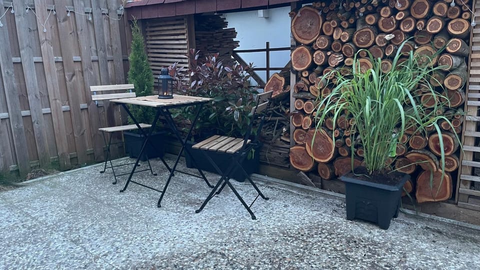 Patio, Garden, Balcony/Terrace