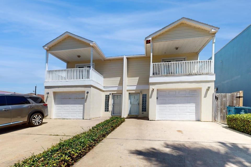 Mars Island Apartment in South Padre Island