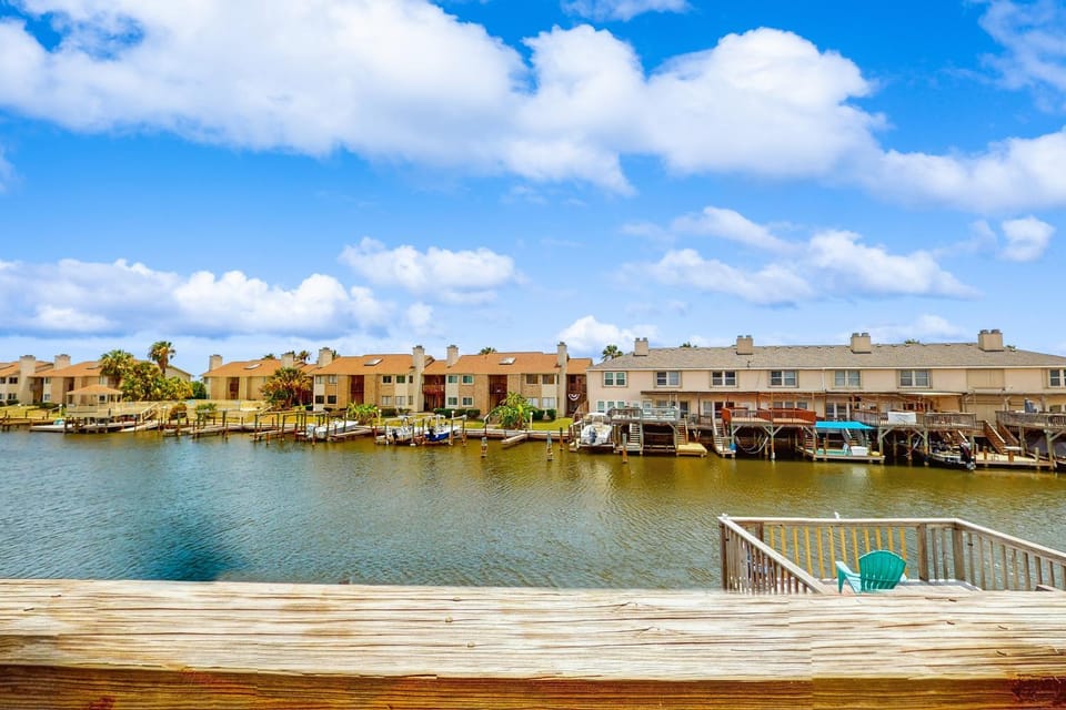 Catch The Wave Unit B House in North Padre Island