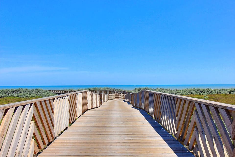 Life's Good at Palmilla Beach House in Port Aransas