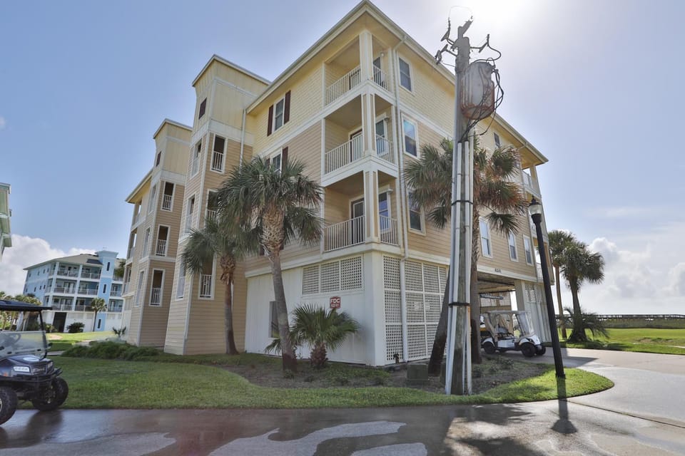 Point West Resort #203 Apartment in Galveston Island