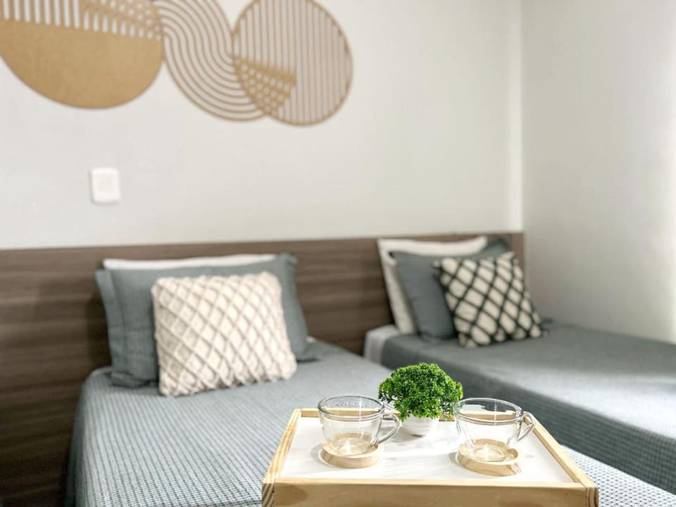 Bed, Living room, Photo of the whole room, Bedroom