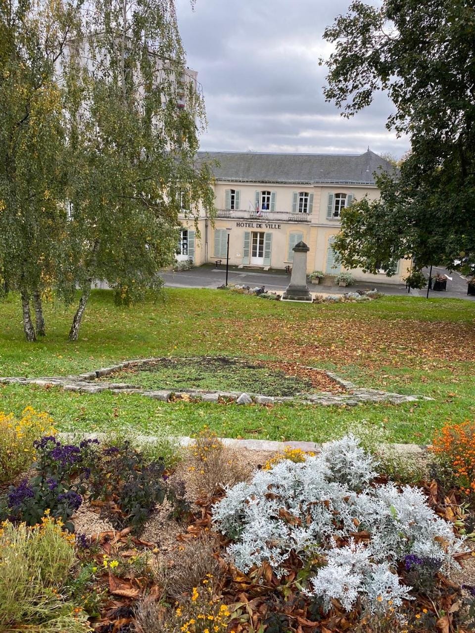 Property building, Garden