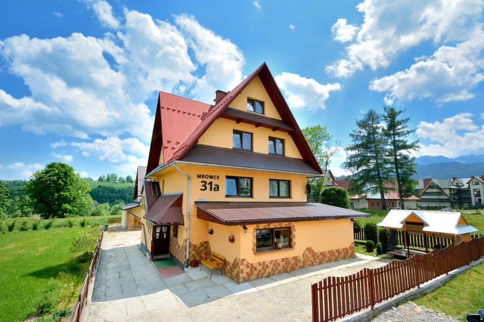 Property building, Garden view